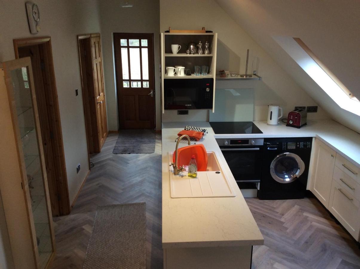 2 Bedroom Furnished Apartment In A Rural Position Stone (Staffordshire) Exterior foto
