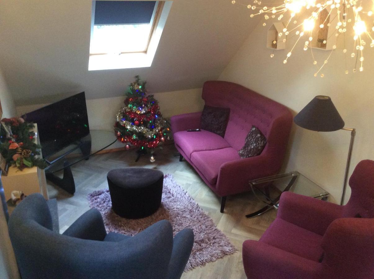 2 Bedroom Furnished Apartment In A Rural Position Stone (Staffordshire) Exterior foto